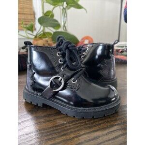 Zara Girls EU Size 20 (US 4.5) Black Patent Lace Up Boots w/ Buckle & Applique